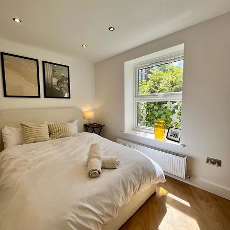 Cozy And Peaceful Apartment With Terrace In Hackney London Exterior photo